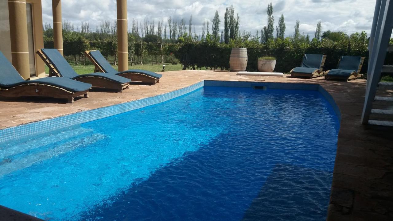 Chaglasian Wine & Suites San Rafael  Bagian luar foto
