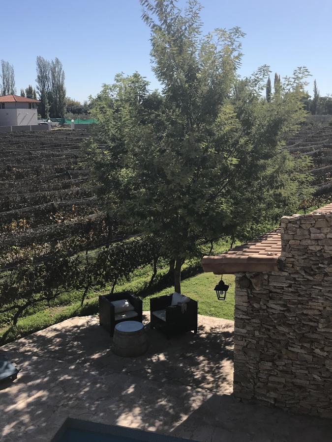 Chaglasian Wine & Suites San Rafael  Bagian luar foto